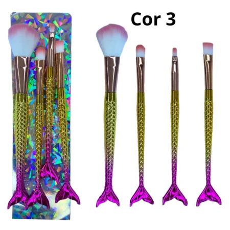 Foto do Kit De Pincel Sereia com 4 peças incluindo pincel de blush e sombra.